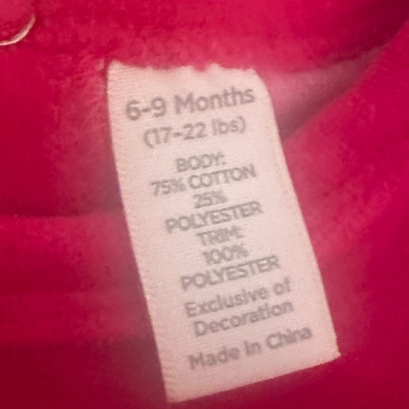 Baby Girl Velour Red Footie NWT 6-9 months - Picture 3 of 3